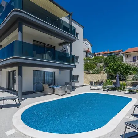 Modern Apartments With Shared Pool Near The Sea-2